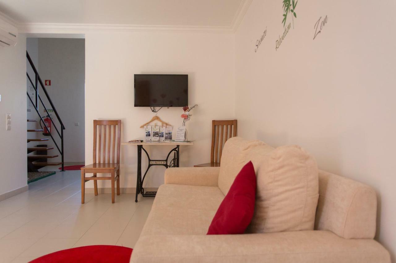 Patio Do Judeu Guest House Valverde  ภายนอก รูปภาพ