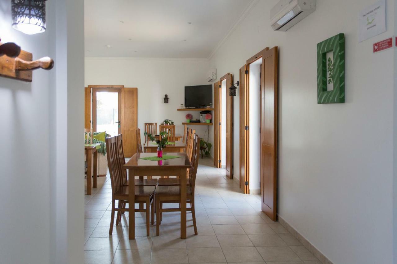Patio Do Judeu Guest House Valverde  ภายนอก รูปภาพ